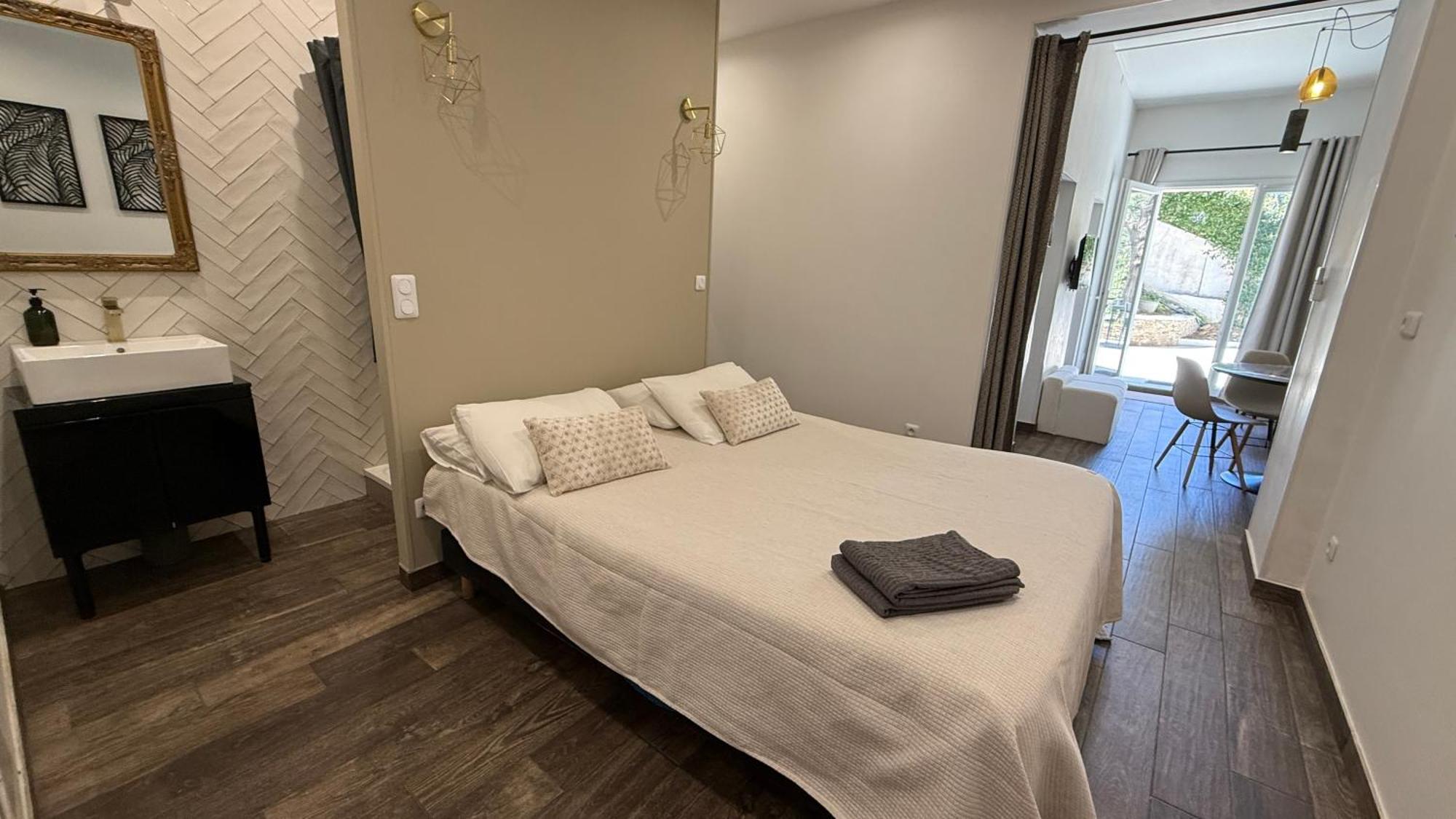 A Casa Corbaia Appartement 40 M2, Jardin Prive, Parking, Proche Centre Ville Et Mer Apartment 40 M2, Private Garden Parking Near Town Center And Sea Port And Airport Bastia Kültér fotó