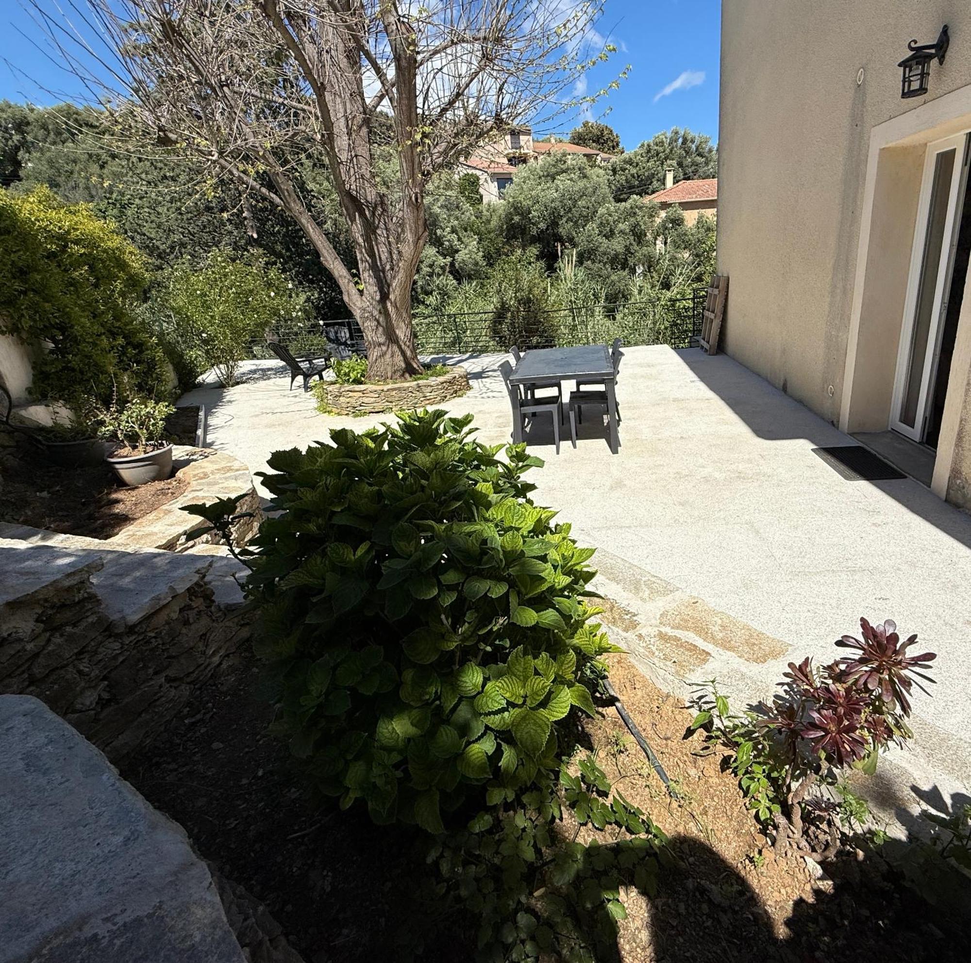 A Casa Corbaia Appartement 40 M2, Jardin Prive, Parking, Proche Centre Ville Et Mer Apartment 40 M2, Private Garden Parking Near Town Center And Sea Port And Airport Bastia Kültér fotó